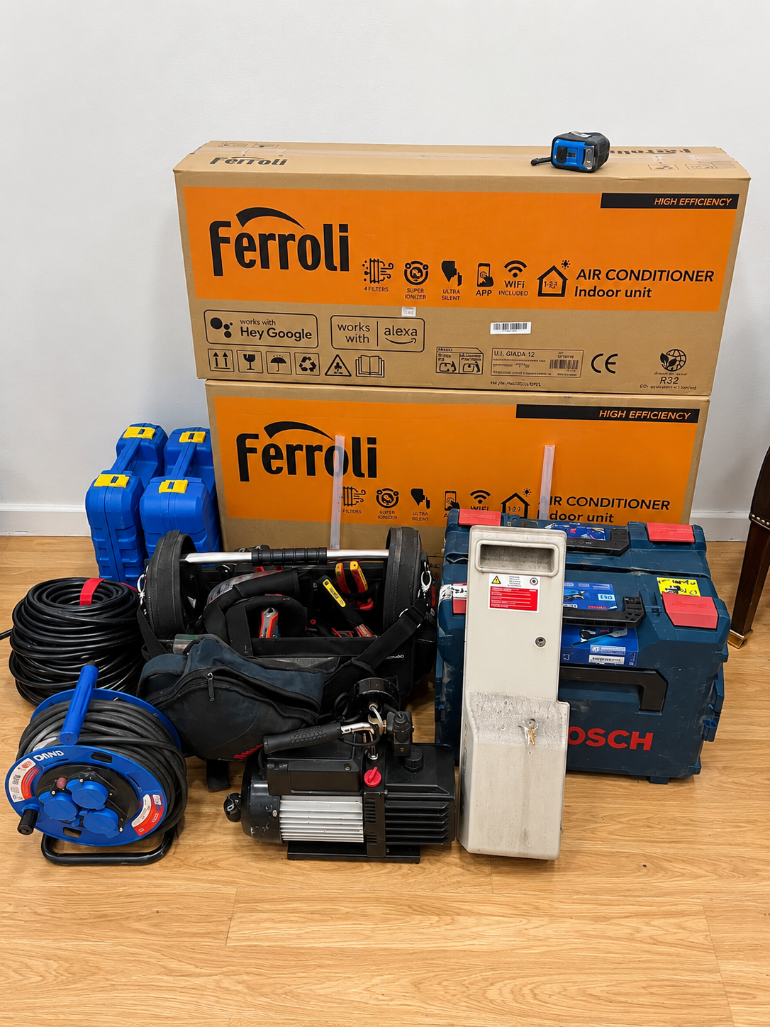 Equipos Ferroli y herramientas profesionales de instalación